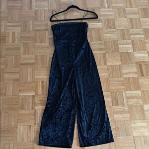 Dynamite Black Velvet Jumpsuit